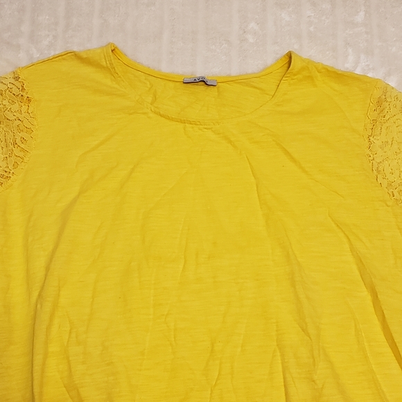 Avon Yellow Lace Sleeve Top - Picture 2 of 16
